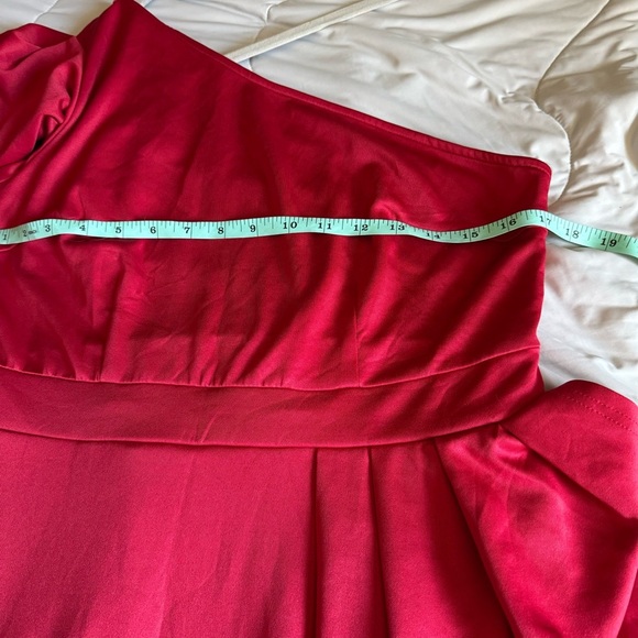 One shoulder dress size large - Picture 3 of 4